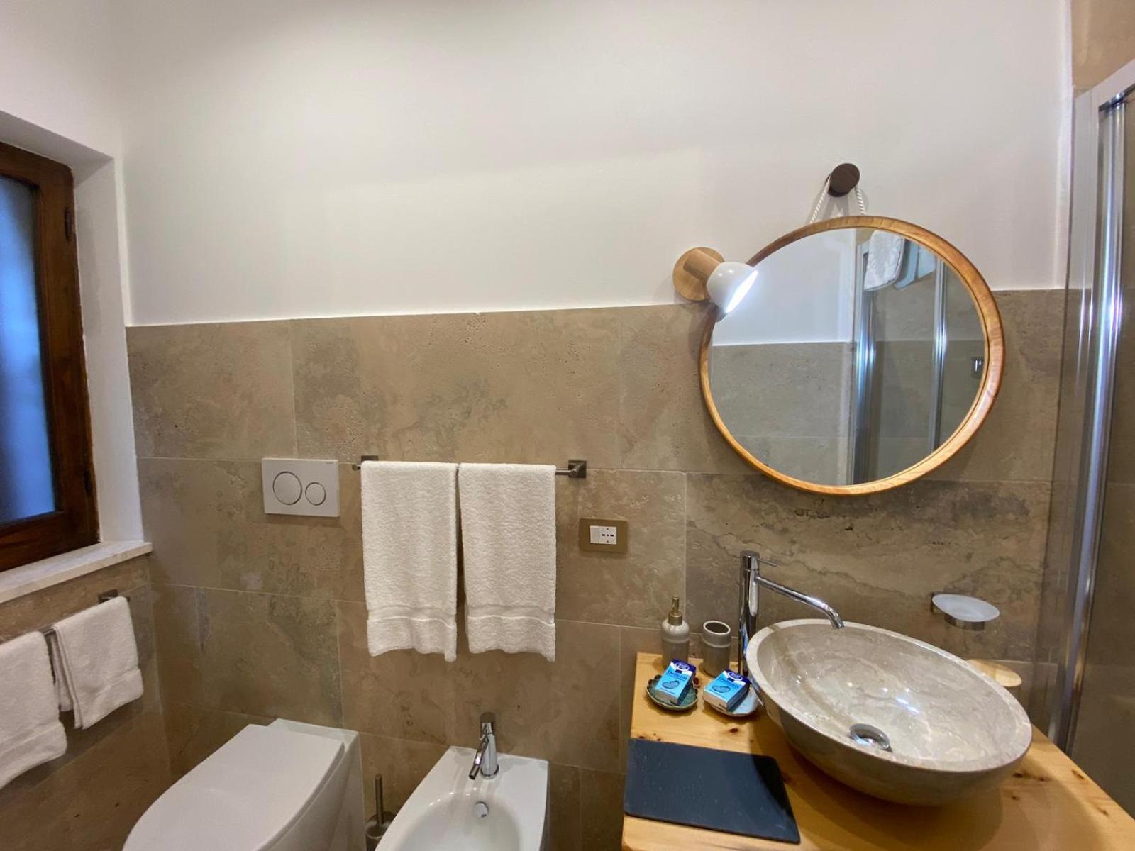Lastamperia19 Camere-Rooms Montepulciano Stazione Exteriör bild