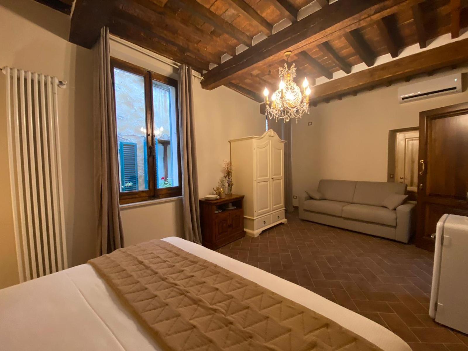 Lastamperia19 Camere-Rooms Montepulciano Stazione Exteriör bild
