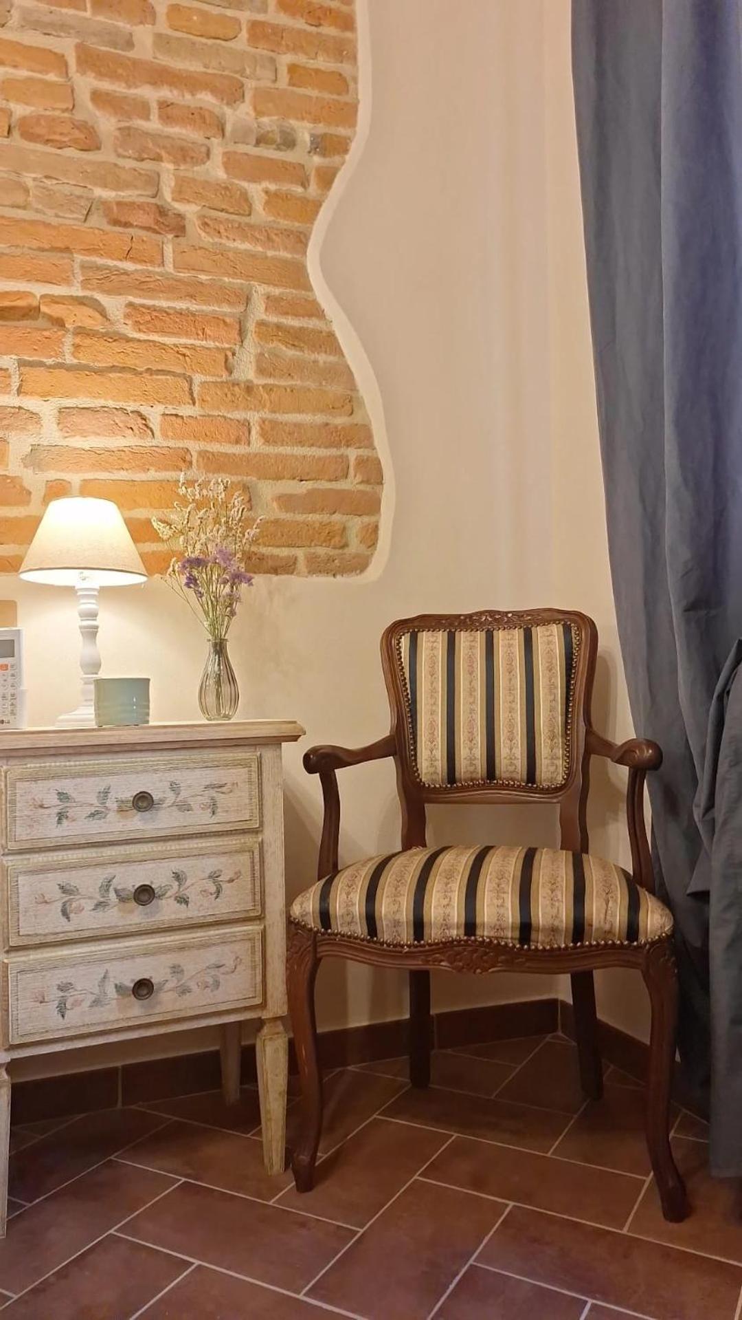Lastamperia19 Camere-Rooms Montepulciano Stazione Exteriör bild