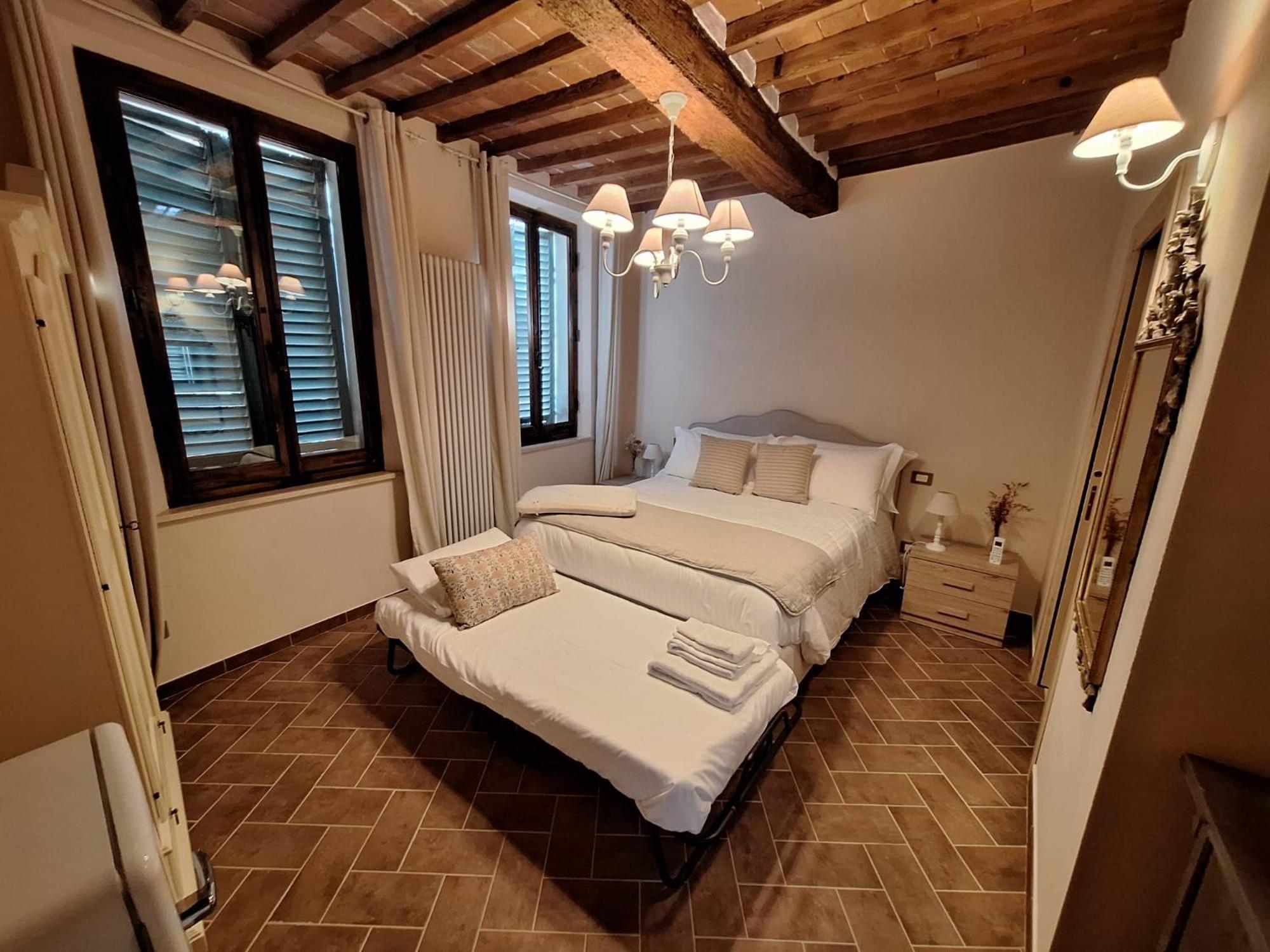 Lastamperia19 Camere-Rooms Montepulciano Stazione Exteriör bild